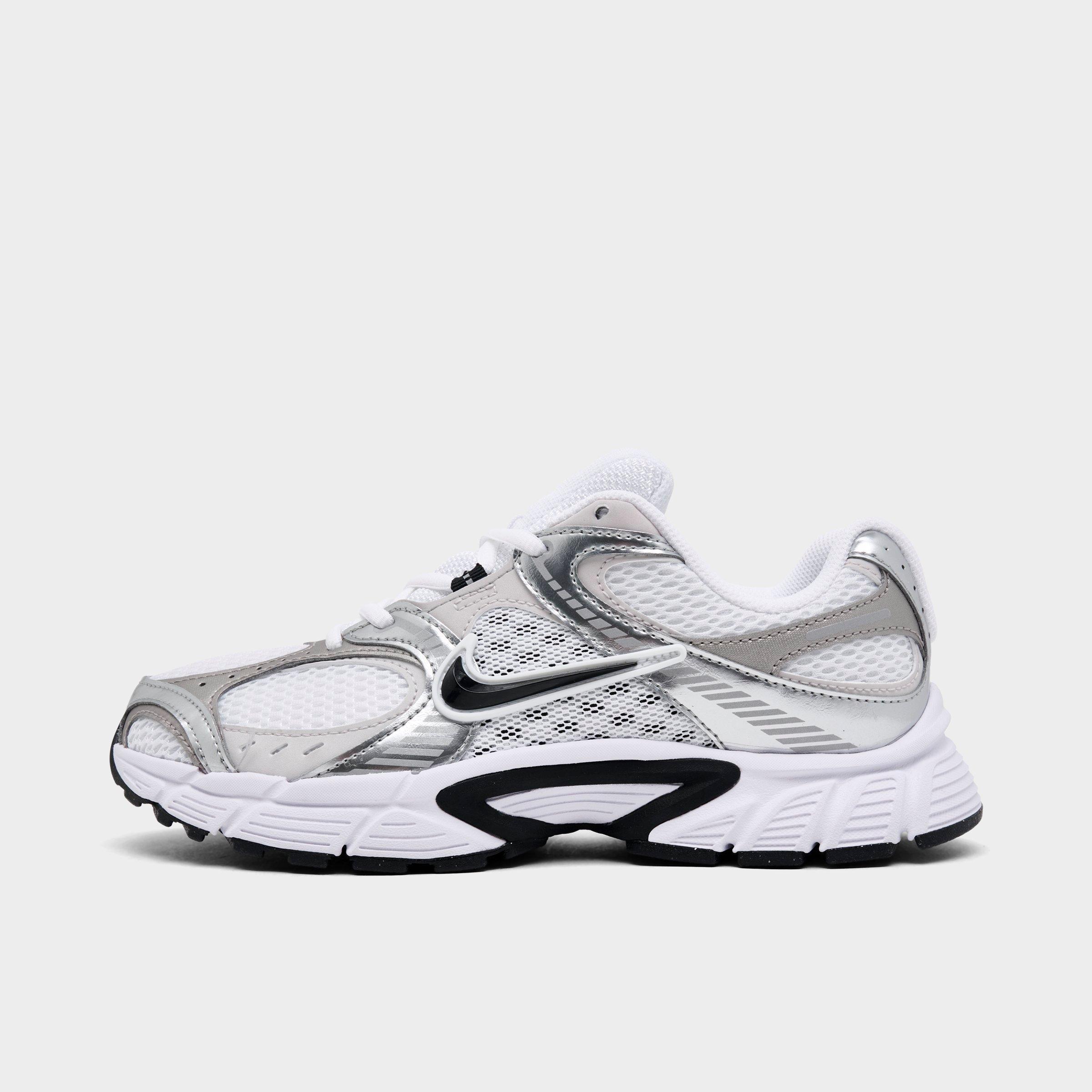 Women's Nike V5 RNR Casual Shoes