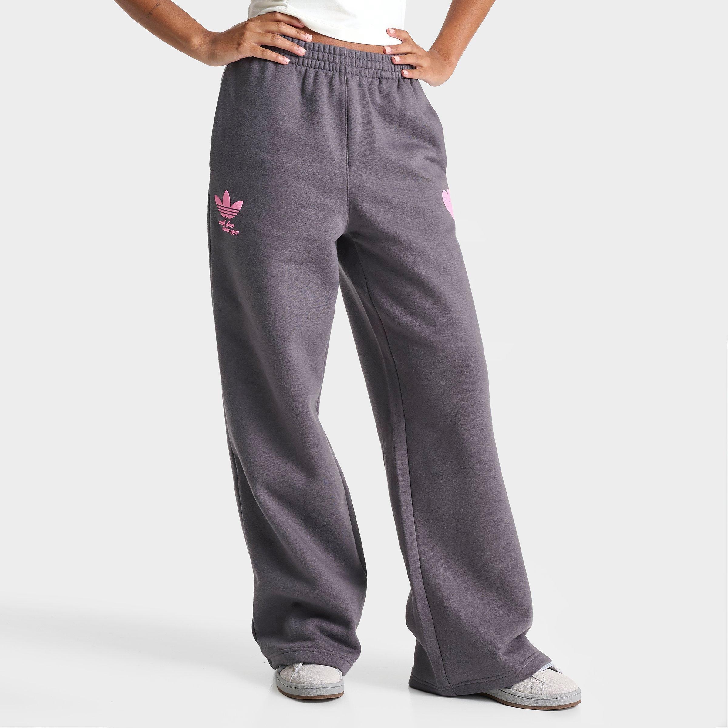 Women's adidas Originals Bubble Heart Fleece Wide-Leg Jogger Pants